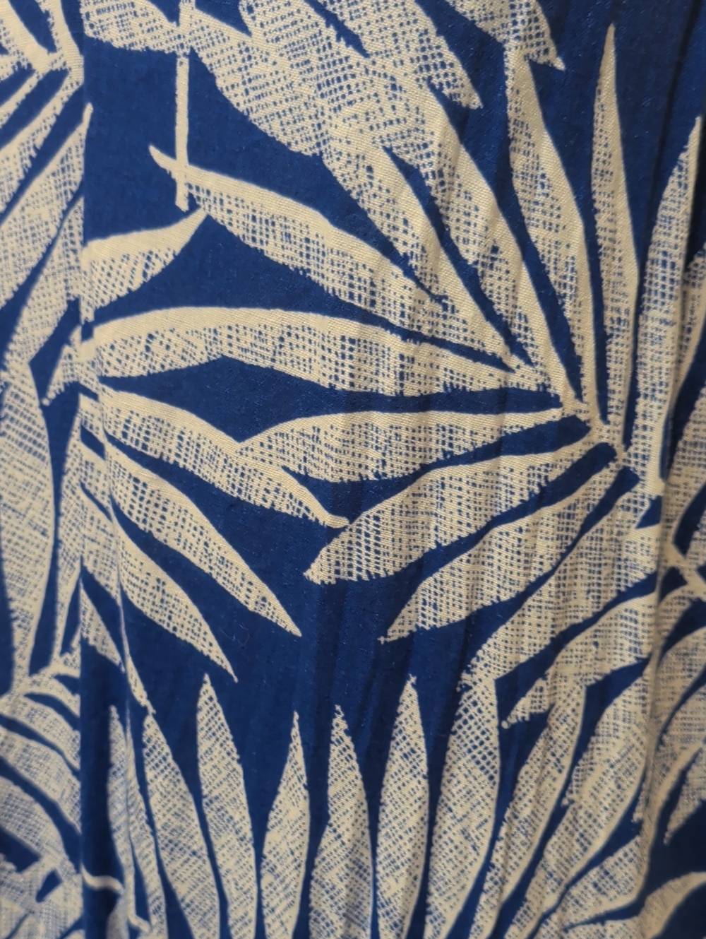 Blue and white Palm-Print V-Neck Midi Dress with Braided Straps - Picture 4 of 11